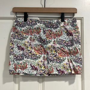Zara Trf 🌟 Like new flower print mini skirt / made in Spain